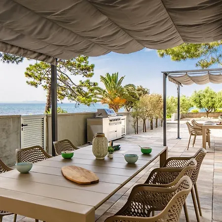 Apartment By The Sea - Kozjak, - 21540 *