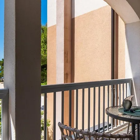 By The Sea - Kozjak, - 21540 Apartment Vir