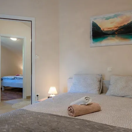 By The Sea - Kozjak, - 21540 Apartment *