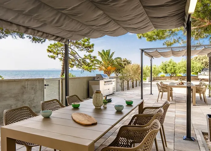 Appartement By The Sea - Kozjak, - 21540 *