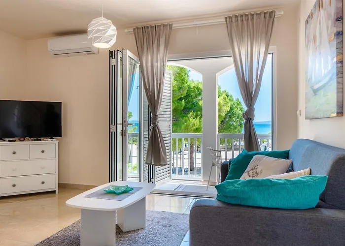 Apartman By The Sea - Kozjak, - 21540 Vir