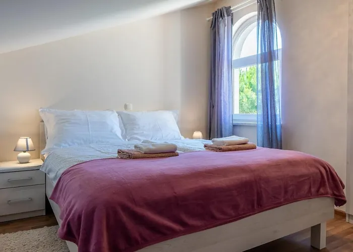 Apartman By The Sea - Kozjak, - 21540 *