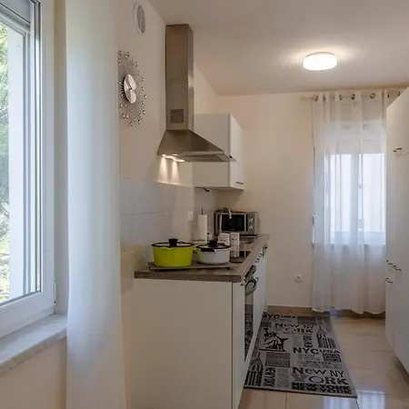 Apartmán By The Sea - Kozjak, - 21540 *