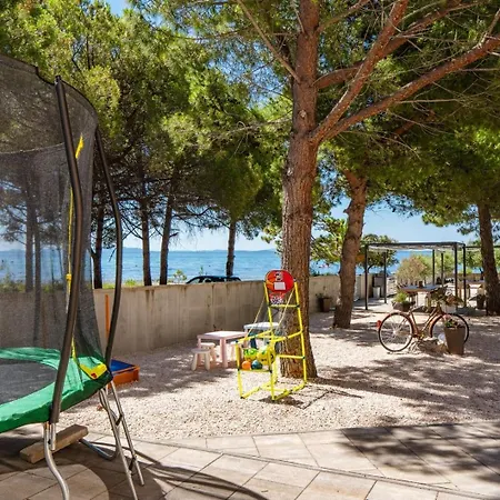 Apartmán By The Sea - Kozjak, - 21540 *